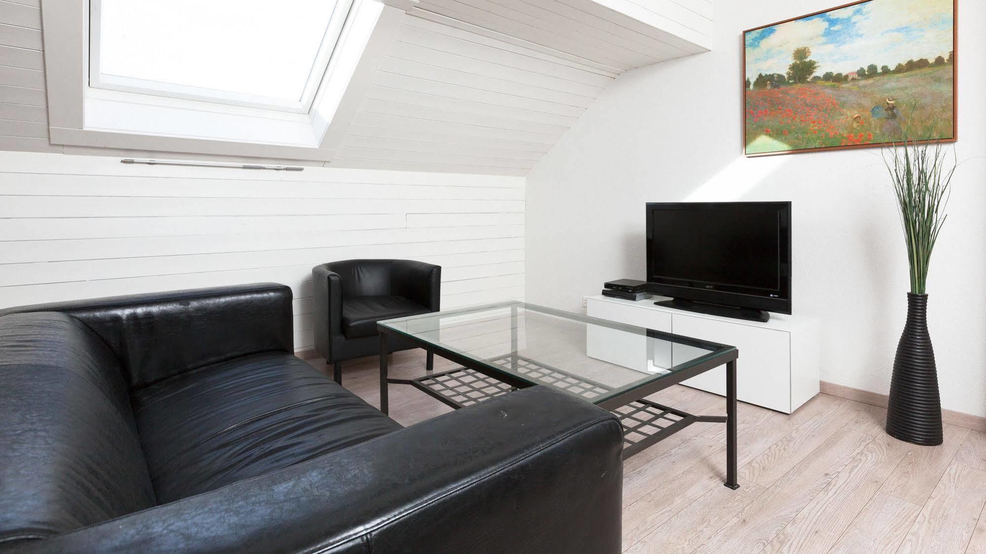 Apartamento Swiss Star Marc Aurel - Self Check-In Zúrich Exterior foto