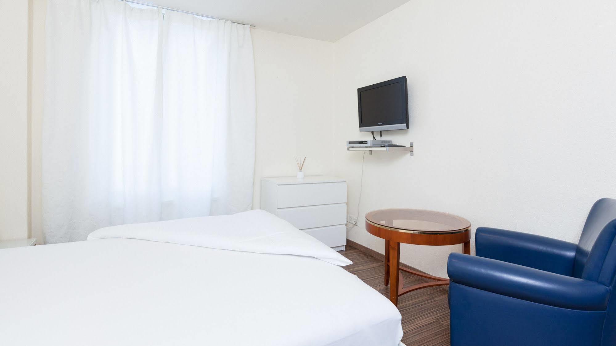 Apartamento Swiss Star Marc Aurel - Self Check-In Zúrich Exterior foto